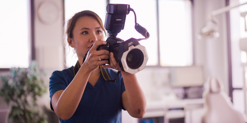 Technologies au cabinet dentaire Claude Monet à Croissy, Dr Nguyen ; implants